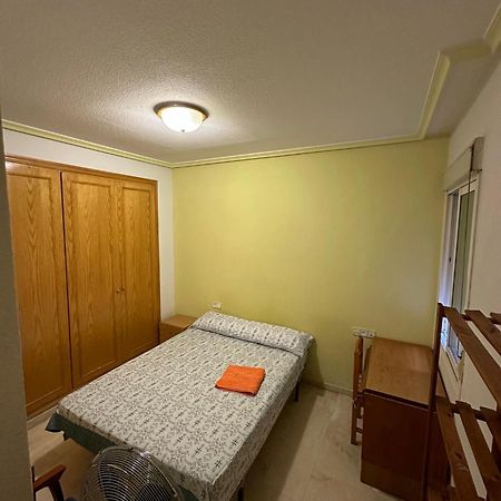 Economic Private Room In Center Of Granada Ngoại thất bức ảnh