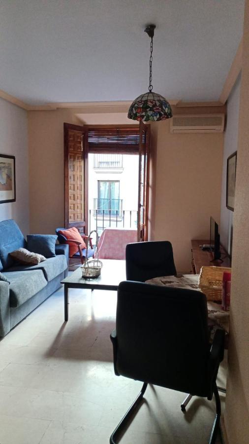 Economic Private Room In Center Of Granada Ngoại thất bức ảnh